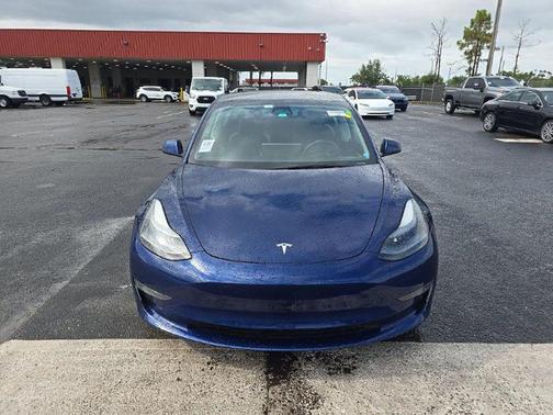 Deep Blue Metallic 2023 Tesla Model 3 Performance