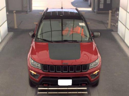 Redline Pearlcoat 2021 Jeep Compass Trailhawk