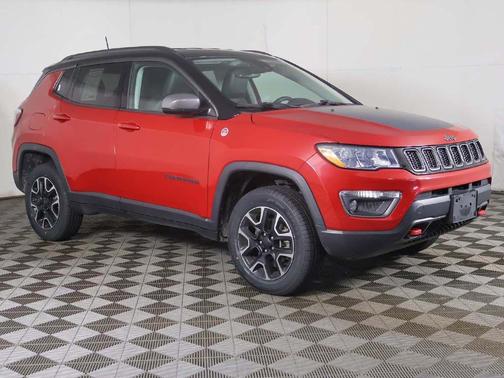 Redline Pearlcoat 2021 Jeep Compass Trailhawk