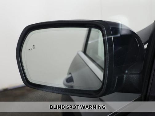 Blue Metallic 2023 Ford Edge Titanium