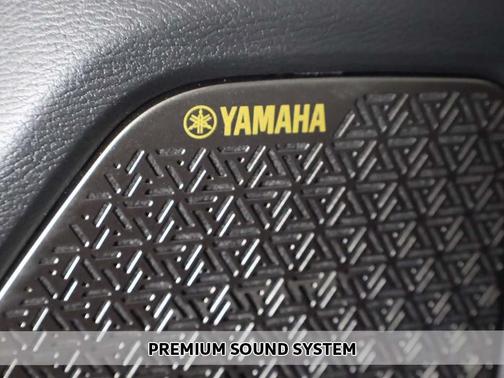 2025 Mitsubishi Outlander PLATINUM EDITION 2.5 S-AWC