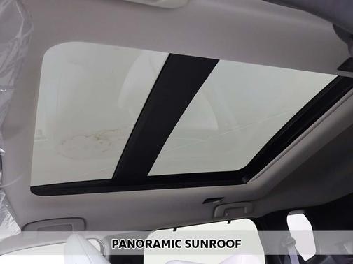 2025 Mitsubishi Outlander PLATINUM EDITION 2.5 S-AWC