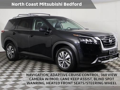 2023 Nissan Pathfinder SL 4WD