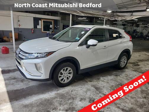 Diamond White Pearl 2018 Mitsubishi Eclipse Cross ES