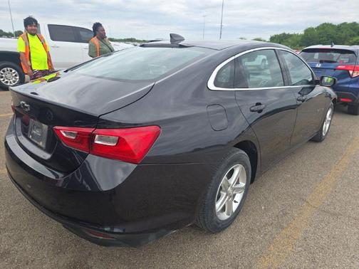 Dark Ash Metallic 2022 Chevrolet Malibu 1LS