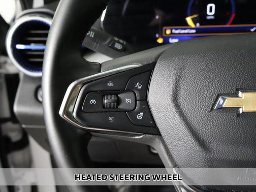 Summit White 2025 Chevrolet Trax LT