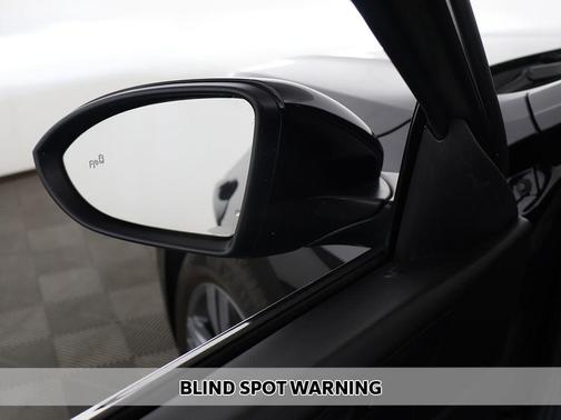 Deep Black 2024 Volkswagen Jetta 1.5T SE