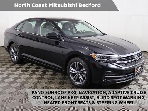 Deep Black 2024 Volkswagen Jetta 1.5T SE