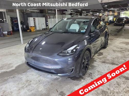 Stealth Grey 2025 Tesla Model Y Performance Dual Motor All-Wheel Drive