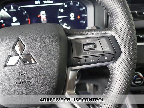 Red Diamond 2026 Mitsubishi Outlander SE 1.5T 2WD