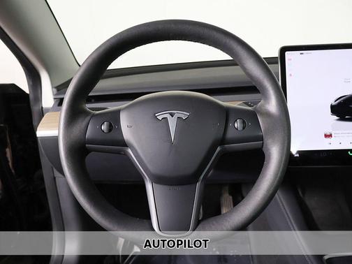 Solid Black 2023 Tesla Model 3 Standard Range