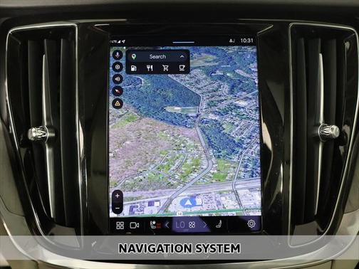 2024 Volvo S60 B5 Plus Dark Theme
