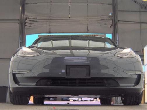 2018 Tesla Model 3 Mid Range