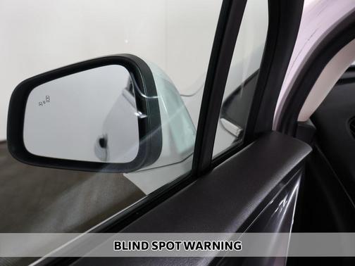 Summit White 2022 Buick Encore Preferred
