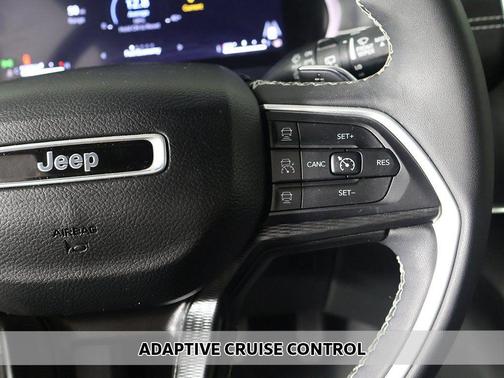 Velvet Red Pearlcoat 2023 Jeep Grand Cherokee L Altitude