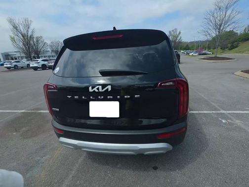 2022 Kia Telluride LX