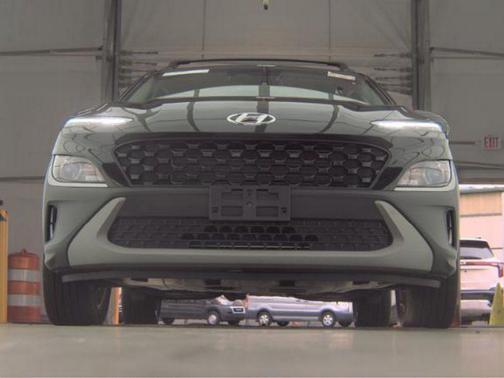 Abyss Black Pearl 2023 Hyundai KONA SEL