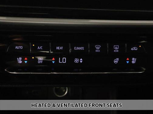 Summit White 2023 Chevrolet Bolt EUV FWD LT