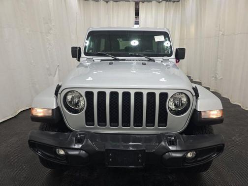 Silver Zynith 2023 Jeep Wrangler 4-Door Sahara Altitude