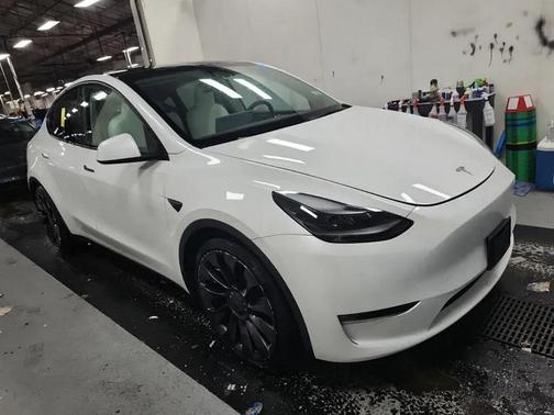 2023 Tesla Model Y Performance Dual Motor All-Wheel Drive
