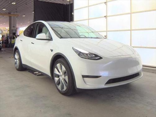 2023 Tesla Model Y Long Range Dual Motor All-Wheel Drive