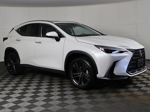 2024 Lexus NX 450h+ Luxury