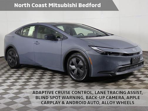 2024 Toyota Prius LE