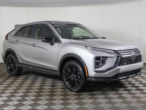 2024 Mitsubishi Eclipse Cross LE