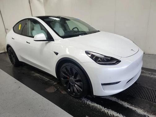 2022 Tesla Model Y Performance Dual Motor All-Wheel Drive