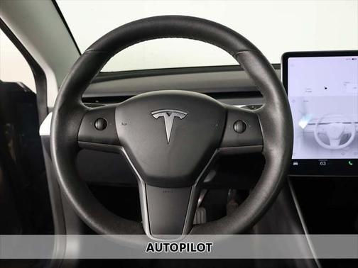 2020 Tesla Model 3 Standard Range