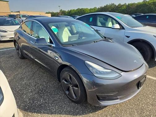 2020 Tesla Model 3 Standard Range