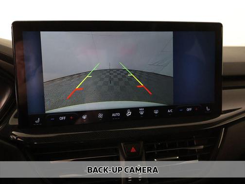 Star White Metallic Tri-Coat 2024 Ford Escape ST-Line