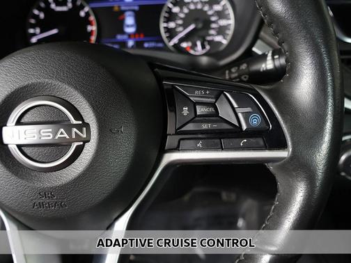 Brilliant Silver Metallic 2023 Nissan Altima 2.5 SL