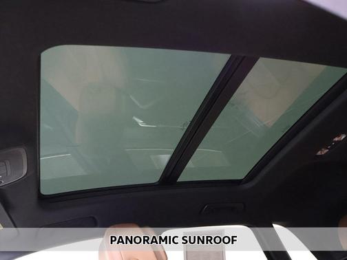 2022 Audi Q3 45 S line Premium