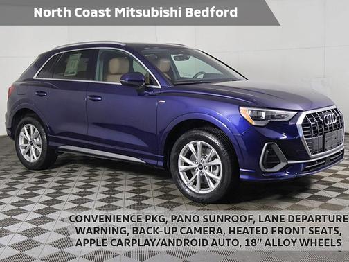 2022 Audi Q3 45 S line Premium