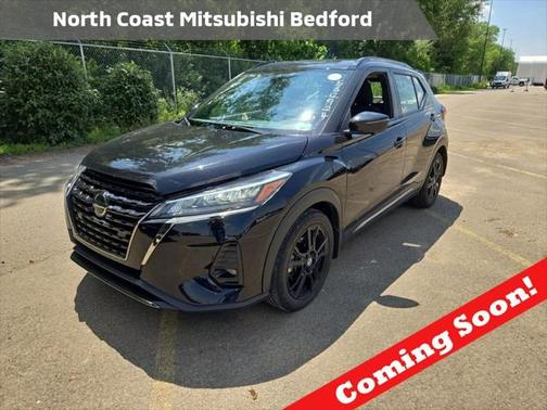 2021 Nissan Kicks SR