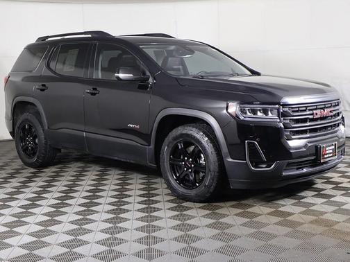 2022 GMC Acadia AWD AT4