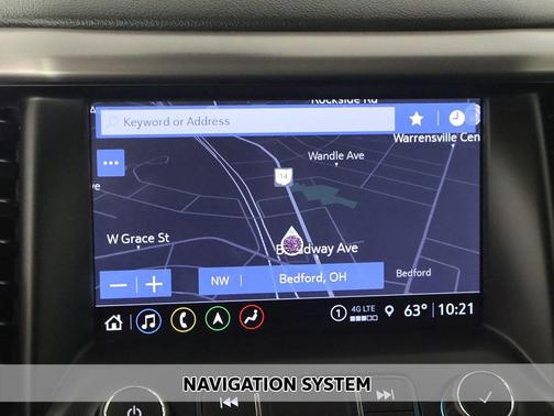 2022 GMC Acadia AWD AT4