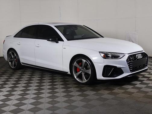 2023 Audi A4 45 S line Premium Plus
