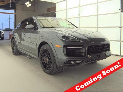 2021 Porsche Cayenne GTS