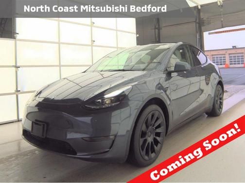 2023 Tesla Model Y RWD