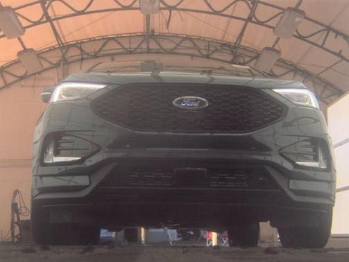 2023 Ford Edge ST