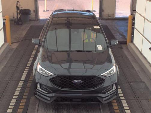 2023 Ford Edge ST