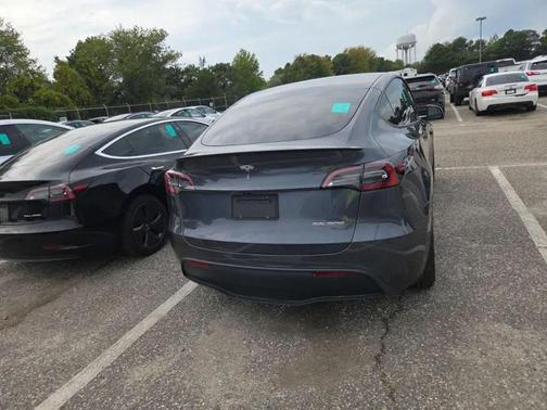 2022 Tesla Model Y Performance Dual Motor All-Wheel Drive