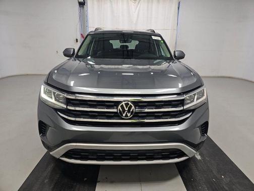 2023 Volkswagen Atlas 3.6L SE w/Technology