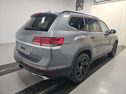 2023 Volkswagen Atlas 3.6L SE w/Technology
