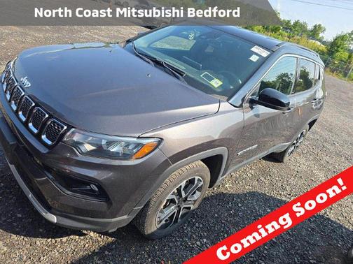 Granite Crystal Metallic Clearcoat 2023 Jeep Compass Limited