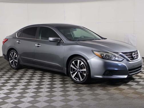 2017 Nissan Altima 2.5 SR