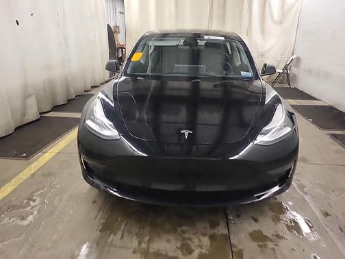 2021 Tesla Model 3 Performance