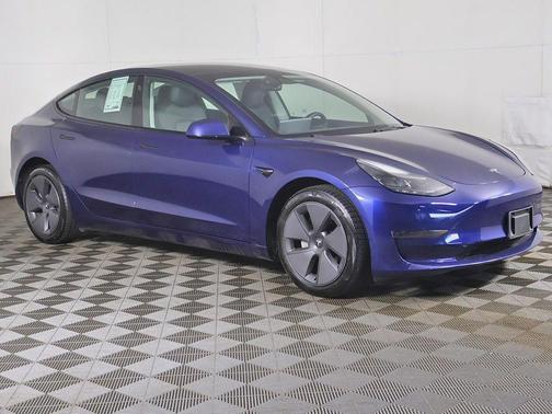 Deep Blue Metallic 2023 Tesla Model 3 Standard Range